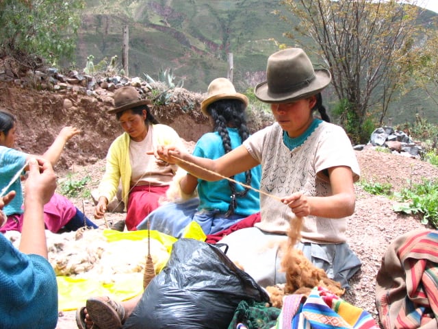 Volunteer vacation: Q'ewar Project in Peru